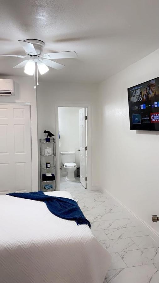 Guest House , 5 Min Away From Las Airport. Лас-Вегас Екстер'єр фото